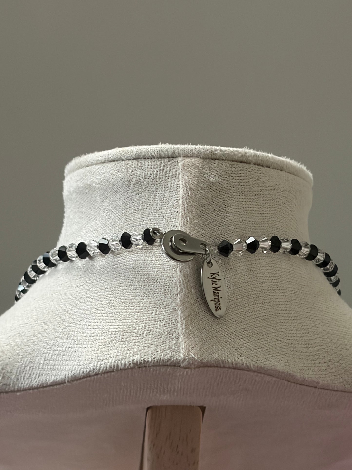 Evil Eye Necklace, 1 Motif — Black