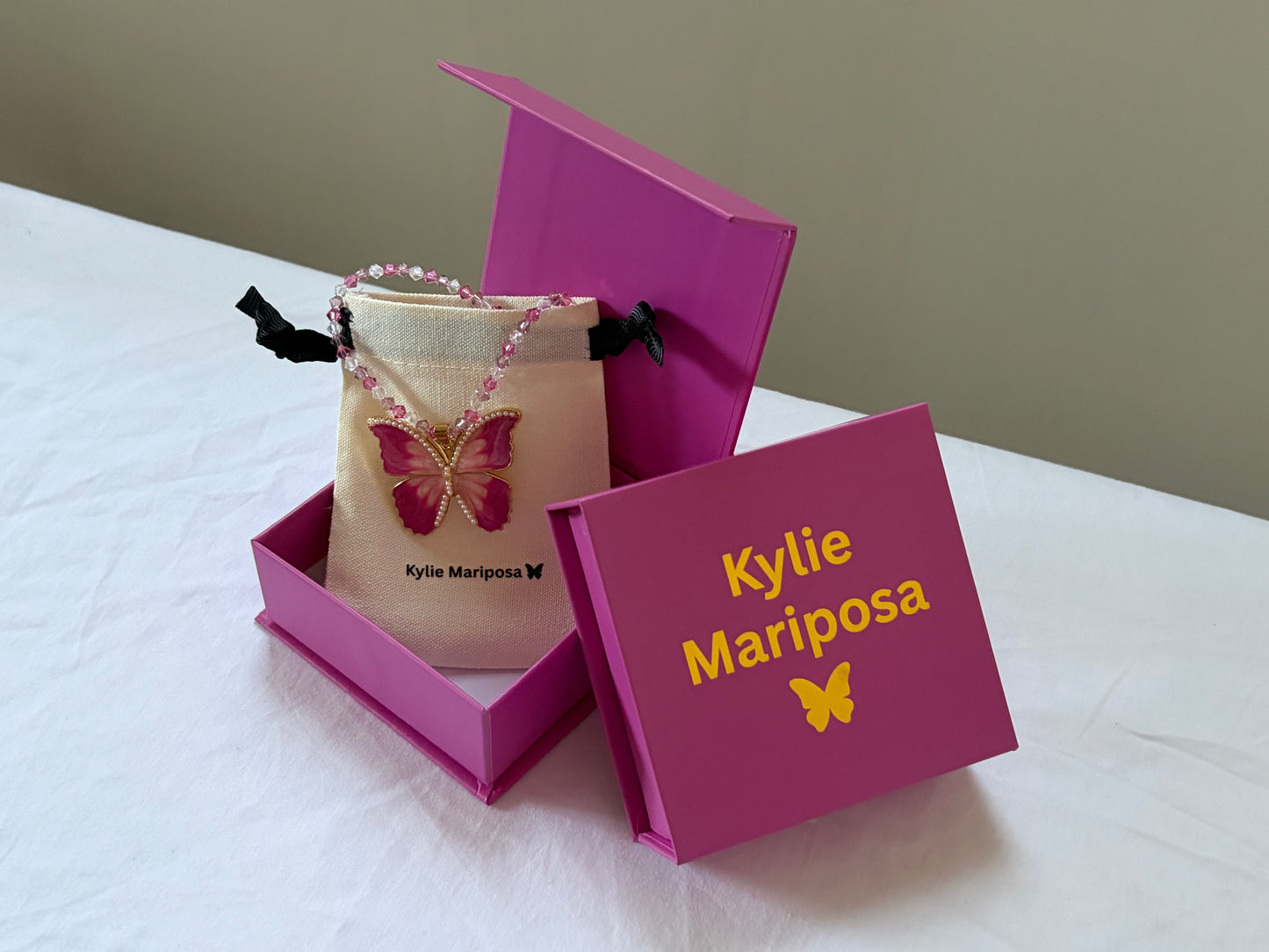 Kylie Mariposa Necklace